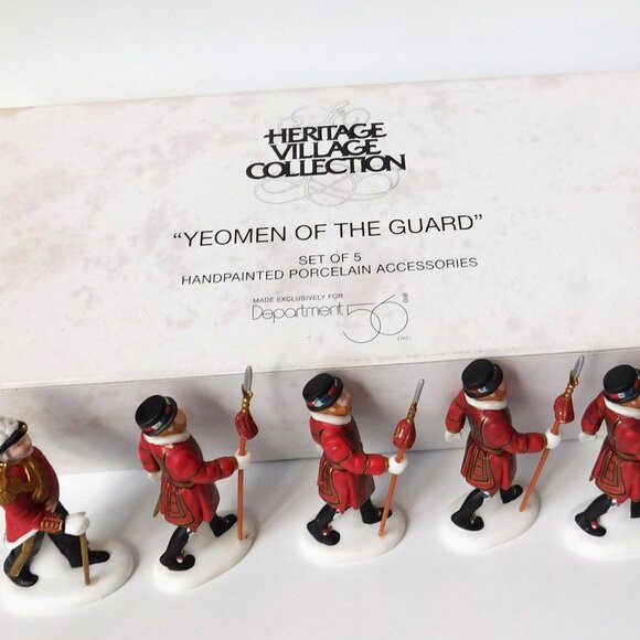 Department 56 Accessory “Yeoman of the Guard” #58397 in box - Picture 1 of 10